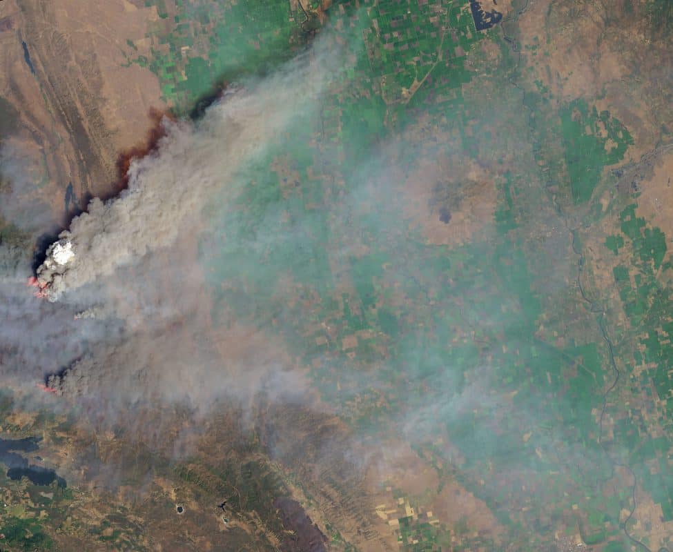 Image of smoke plumes over California
